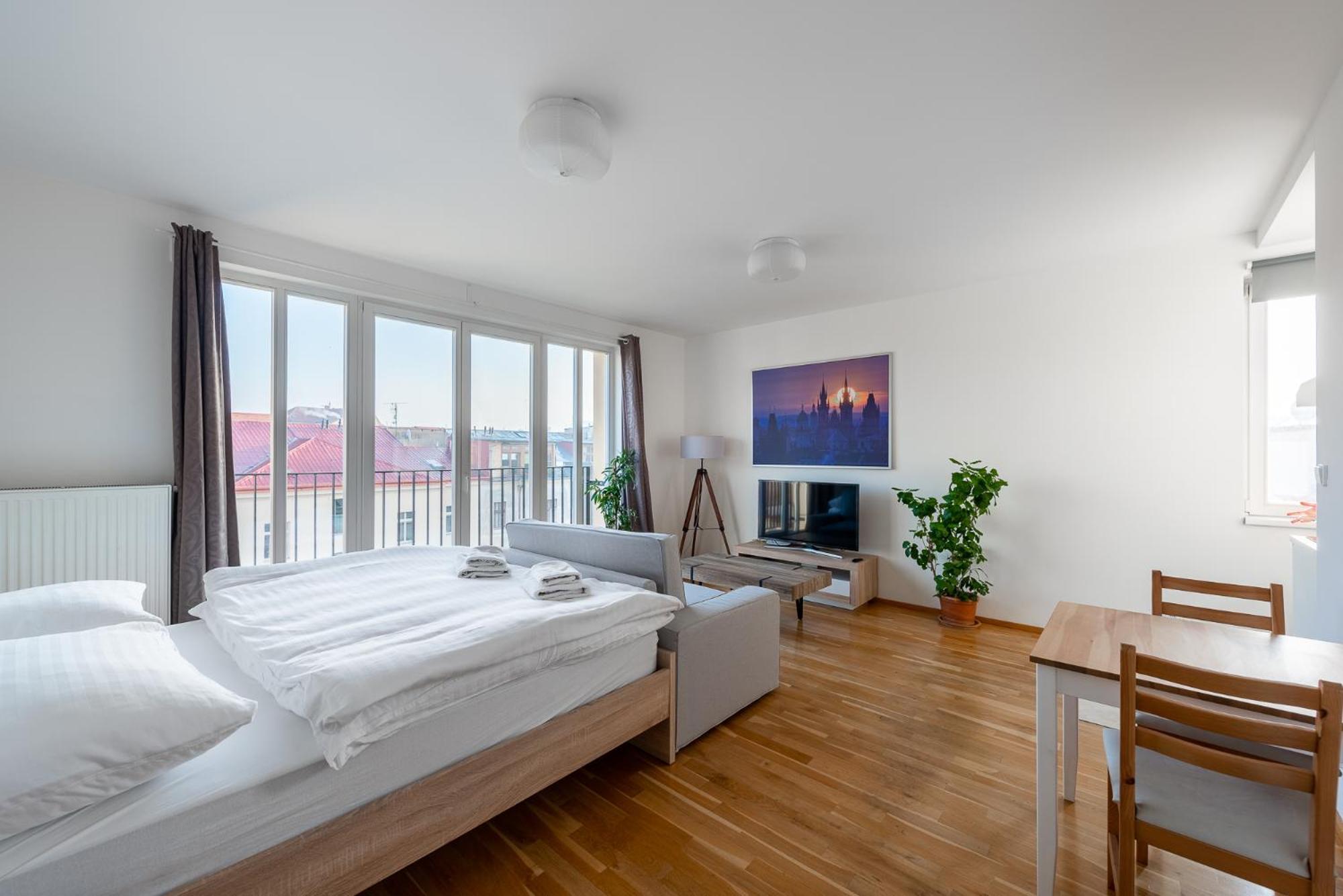 Sunny Safron Apartment プラハ エクステリア 写真